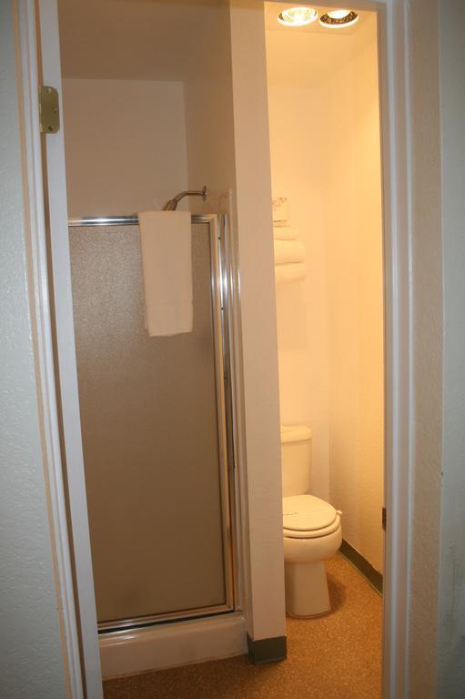 Jnr Hotel Cedarville Bilik gambar