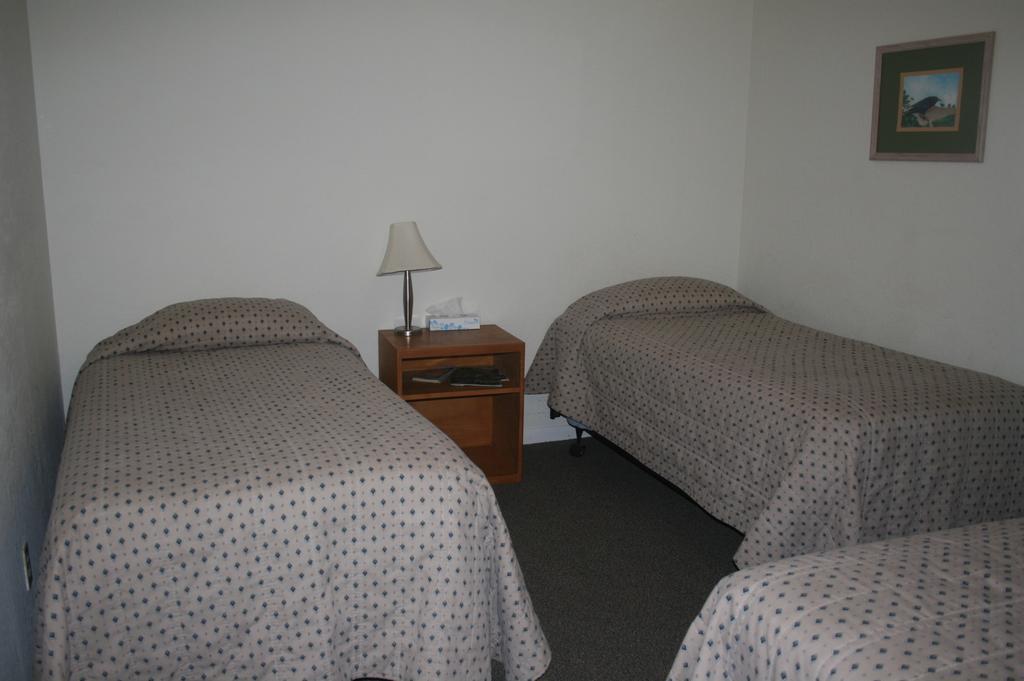 Jnr Hotel Cedarville Bilik gambar
